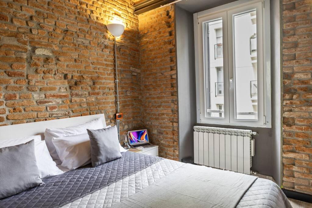 Canonica Brick Apartment Милан Экстерьер фото