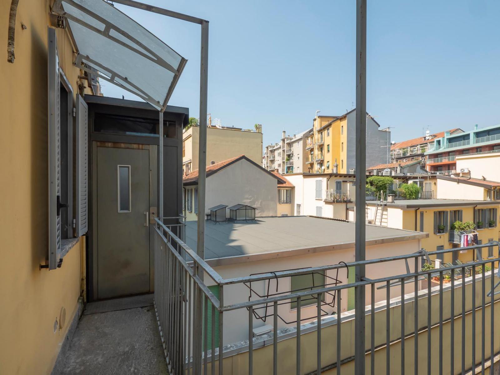 Canonica Brick Apartment Милан Экстерьер фото